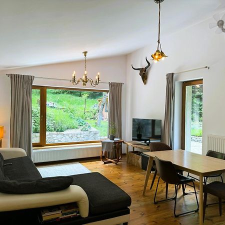 Soho Lodge Rasnov Ngoại thất bức ảnh